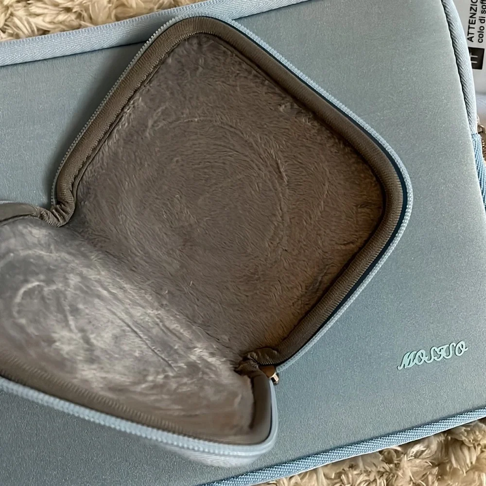 MacBook sleeve(s)